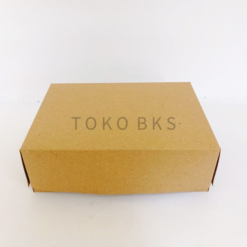 

BOX KRAFT UK 22x14x7.5 ISI10