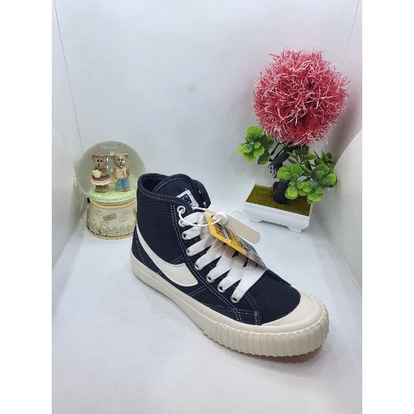 sepatu trail compass high