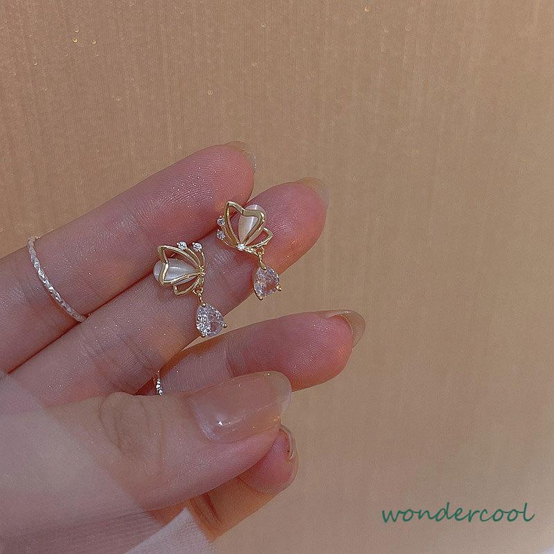 Opal Butterfly Love Water Drop Zircon Stud Earrings Desain Niche Wanita Temperamen Kelas Atas-Won