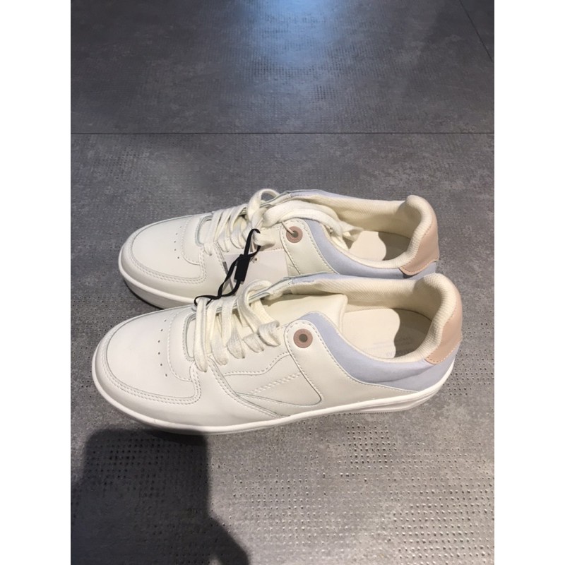 Jastip Shoes woman Pull&Bear