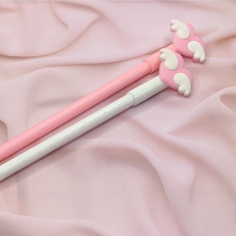 

Cute Flying Heart Pink pen