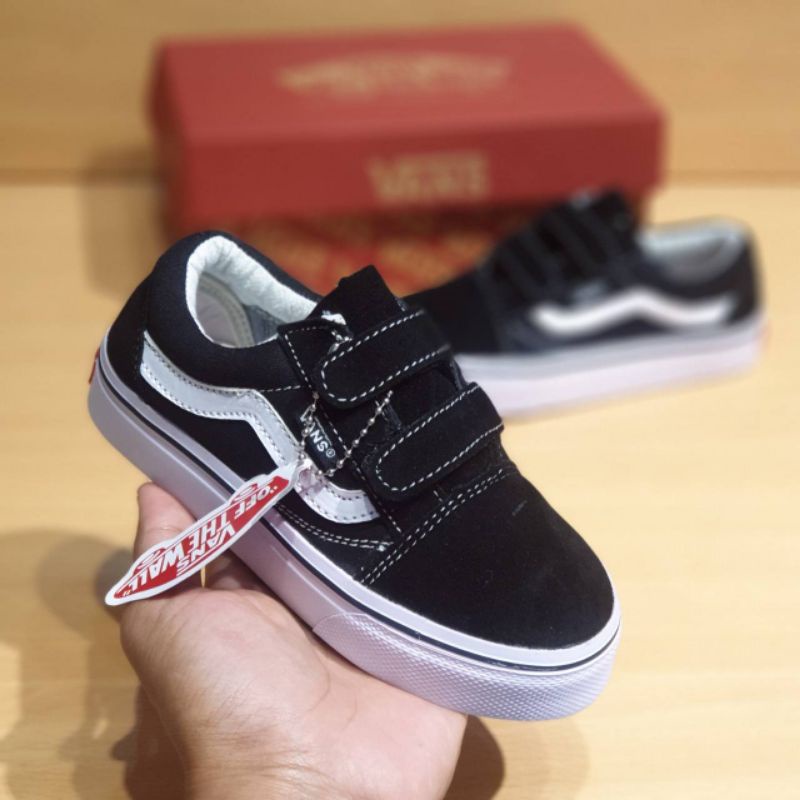 SEPATU VANS ANAK SEKOLAH HITAM PUTIH SEPATU ANAK LAKI LAKI PEREMPUAN PREMIUM HIGH QUALITY SEPATU SEKOLAH ANAK ANAK