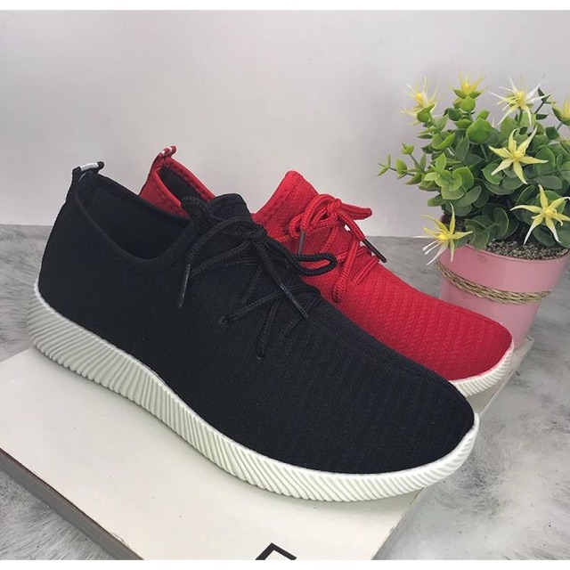 Sepatu sport fashion import realpict