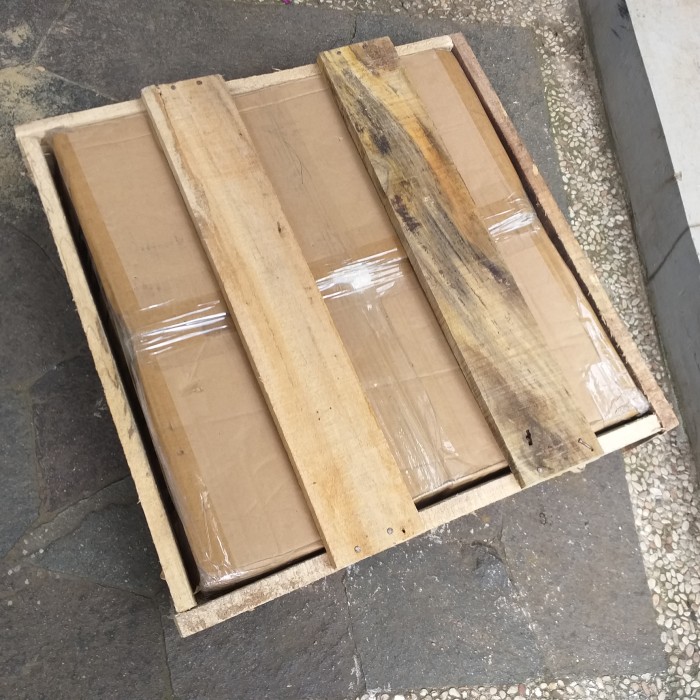 

packing kayu