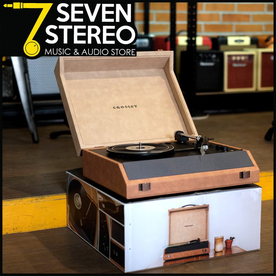 Crosley Momento Vinyl Turntable Player - Pemutar Piringan Hitam