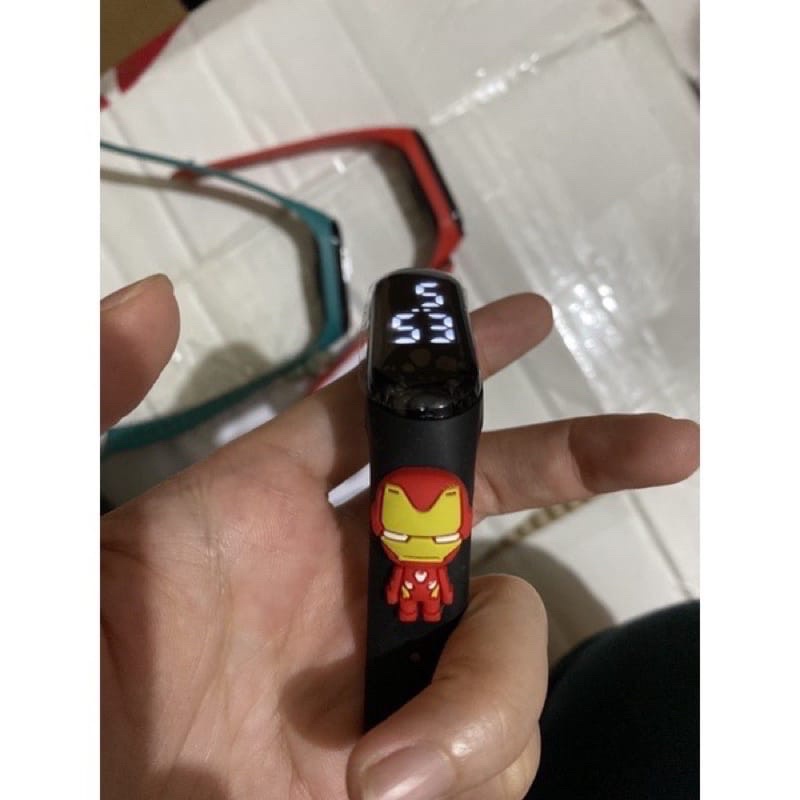 Jam Tangan Anak Elektronik LED Motif Kartun Tahan Air-IRONMAN