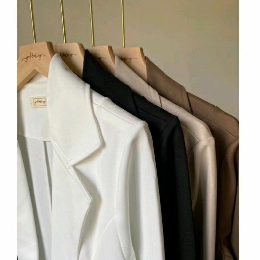Nadea blazer
