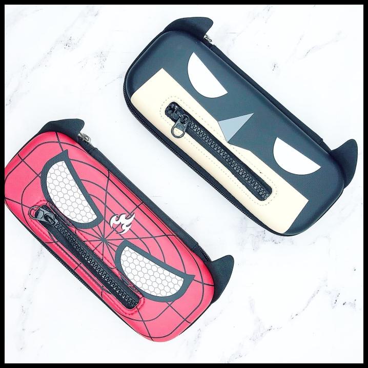 

Kotak Pensil Model Smigle Spider Man / Batman