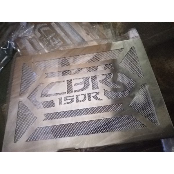 Cover pilihan  COVER RADIATOR CBR150R THAILAND CBU KELUARAN PERTAMA  murah