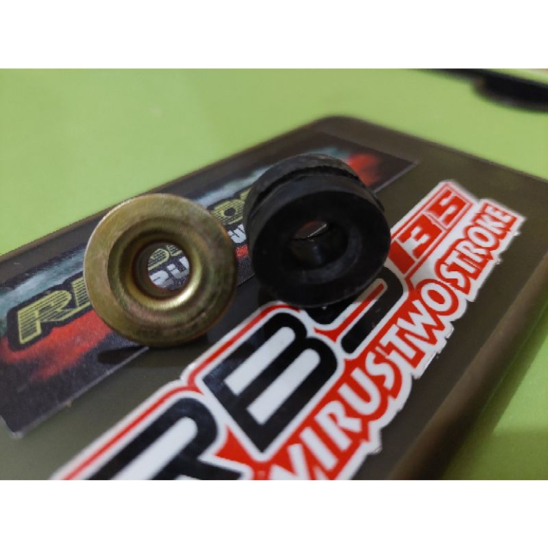 KARET BODY F1ZR KARET BODI F1ZR KARET TEBENG F1ZR KARET BODY SATRIA YAMAHA F1ZR