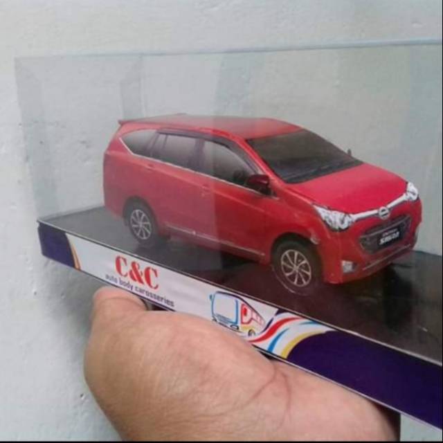 Papercraft miniatur Daihatsu Sigra