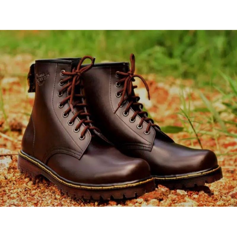 100% KULIT ASLI SEPATU BOOT KULIT SAPI ASLI DOCKMART 8HOLE MAROON IMPORT