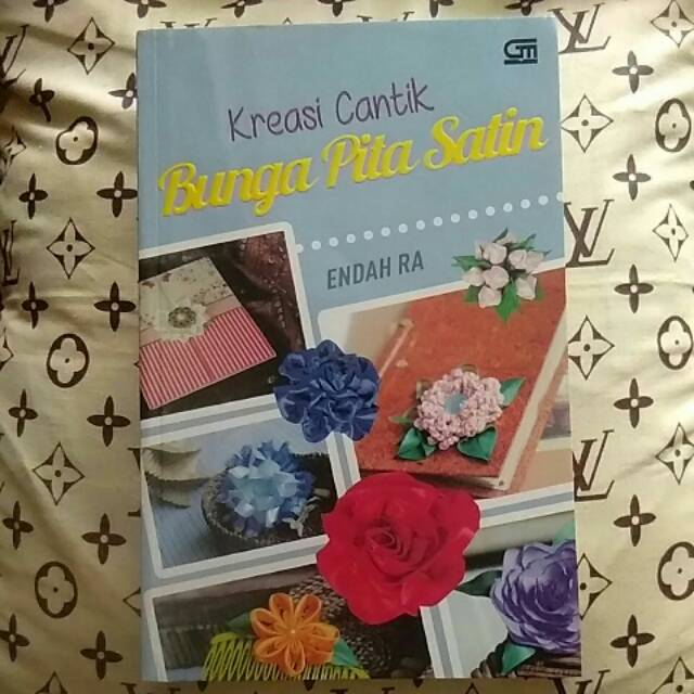 

BUKU KREASI CANTIK BUNGA PITA SATIN