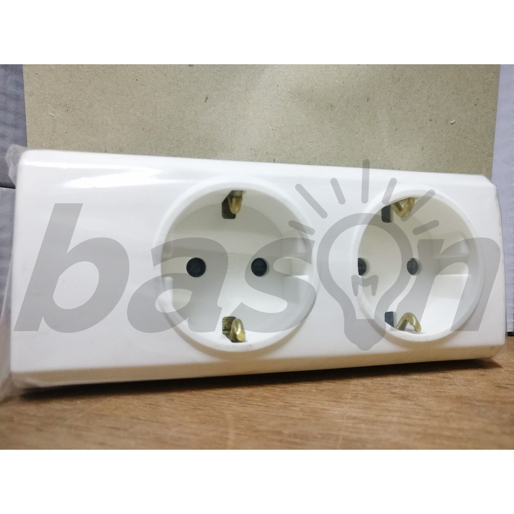 BROCO 15321 Stop Kontak Outbow 2 Lubang - 16A 250V dengan Child Protection