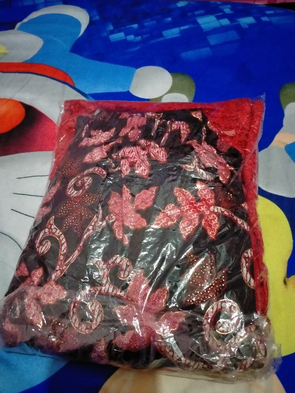 Stelan Kebaya Anak Indah Atasan Brukat Dan Rok Duyung Batik Anak