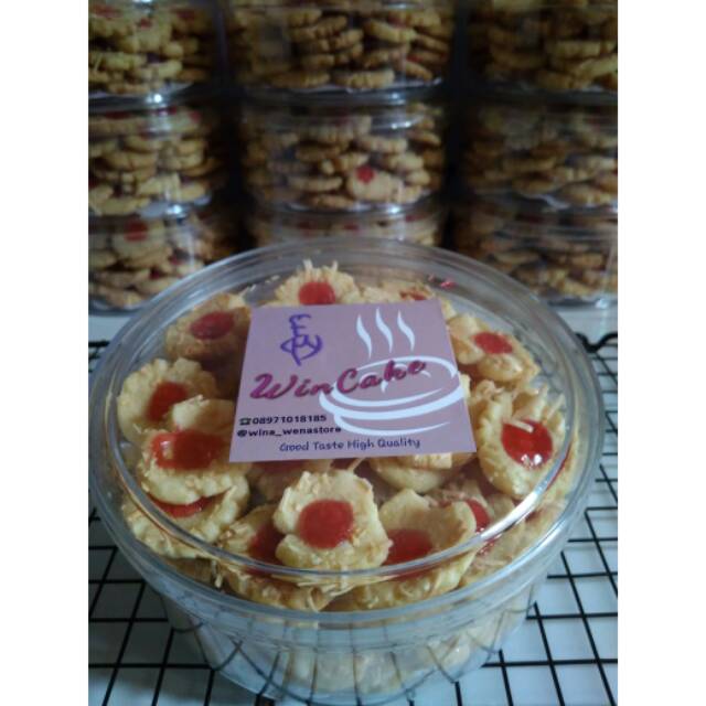 

Strawberry Thumbprint Cookies