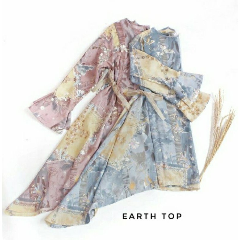 Earth Top Ria Miranda Utopia