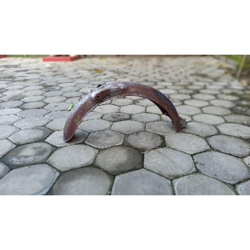 slebor spakbor belakang CB 125 pres kudus slebor belakang cb125 pres kudus super presisi