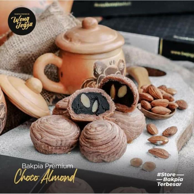

[ TERLARIS ] Bakpia Wong Jogja PREMIUM Rasa Chock Almond Isi 15 Pcs