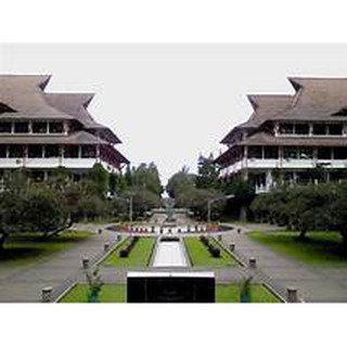 PAKET TOUR WISATA BANDUNG - JOGJA GOES TO CAMPUS 4 HARI 2