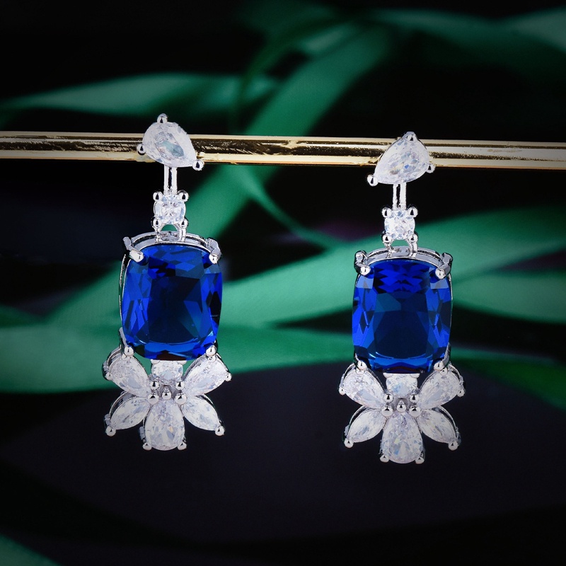 Anting Drop 925 Silvery Bentuk Bunga Warna Biru Bahan Cubic Zirconia Untuk Wanita