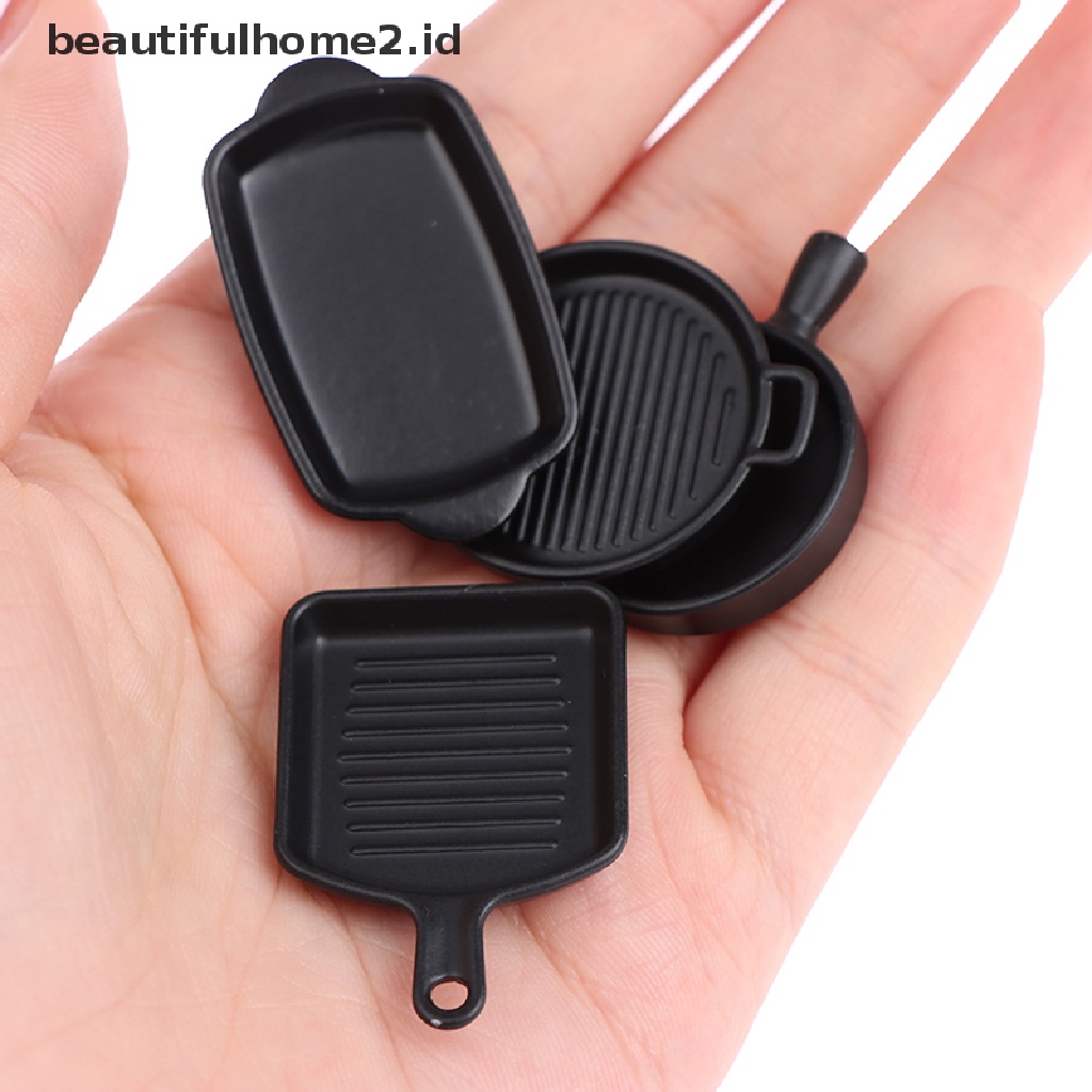 (Beautifulhome2.Id) 1 Set (4Pcs) Miniatur Piring Makan Warna Hitam Skala 1: 12 Untuk Rumah Boneka