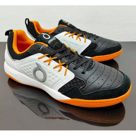 Sepatu Futsal OrtusEight JOGOSALA PENUMBRA 11020199 - Black/Off White