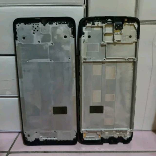 Frame Tatakan Lcd Oppo a9 2020 a92020 Original
