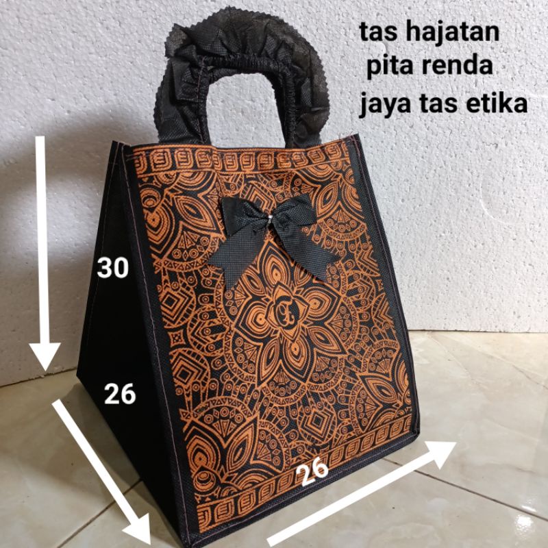 

(1 lusin =12 psc) tas hajatan renda dus nasi jumbo 26