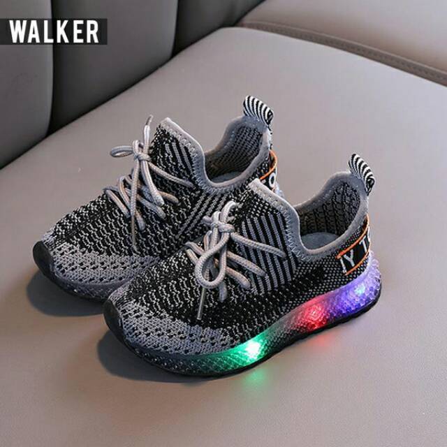 Sepatu Anak Laki Laki Perempuan LED Ligth Import- Sepatu Sekolah Anak M169