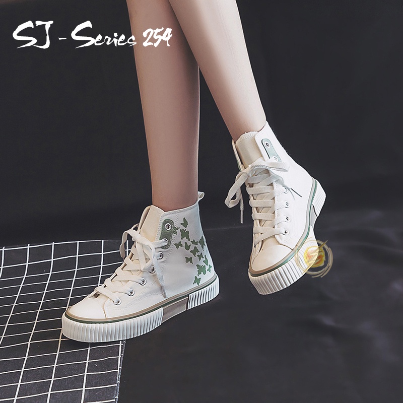 [JWALK] Sepatu Sneakers Boots Wanita Motif Trendy Kupu-kupu Kualitas Import Premium - 254  (DAPAT 2 PSC TALI SEPATU)