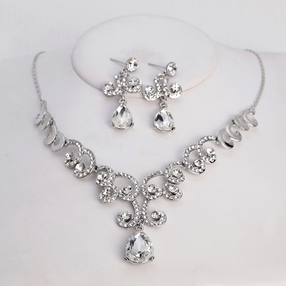Set Perhiasan Kalung Anting Liontin Berlian Imitasi Untuk Pengantin Wanita