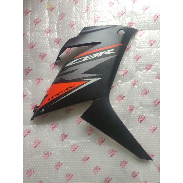 Cowl R middle cbr150r Facelift,sayap Fairing cbr 150r Facelift kanan