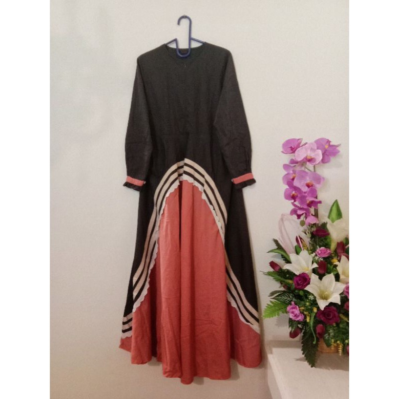 gamis kinaro Preloved
