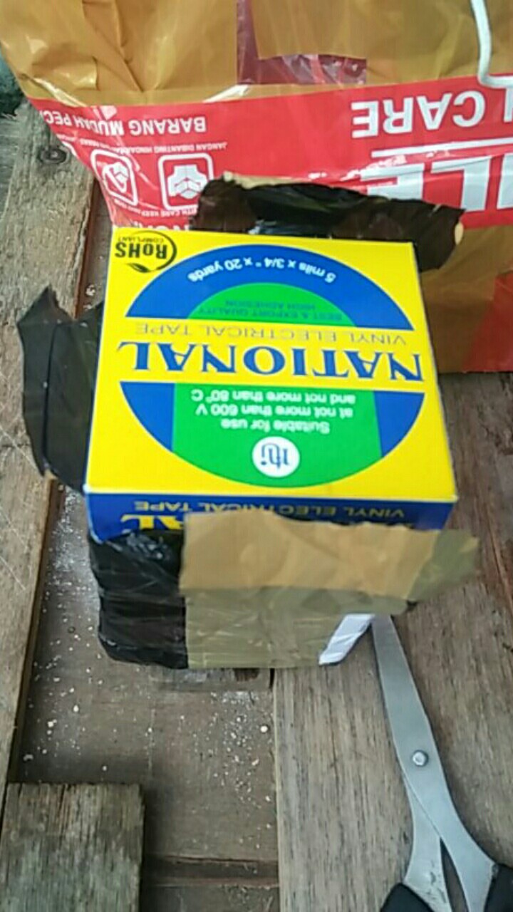 Isolasi Listrik Hitam National 3/4 20 Yards Vinyl Electrical Tape Black Selotip Solasi Nachi