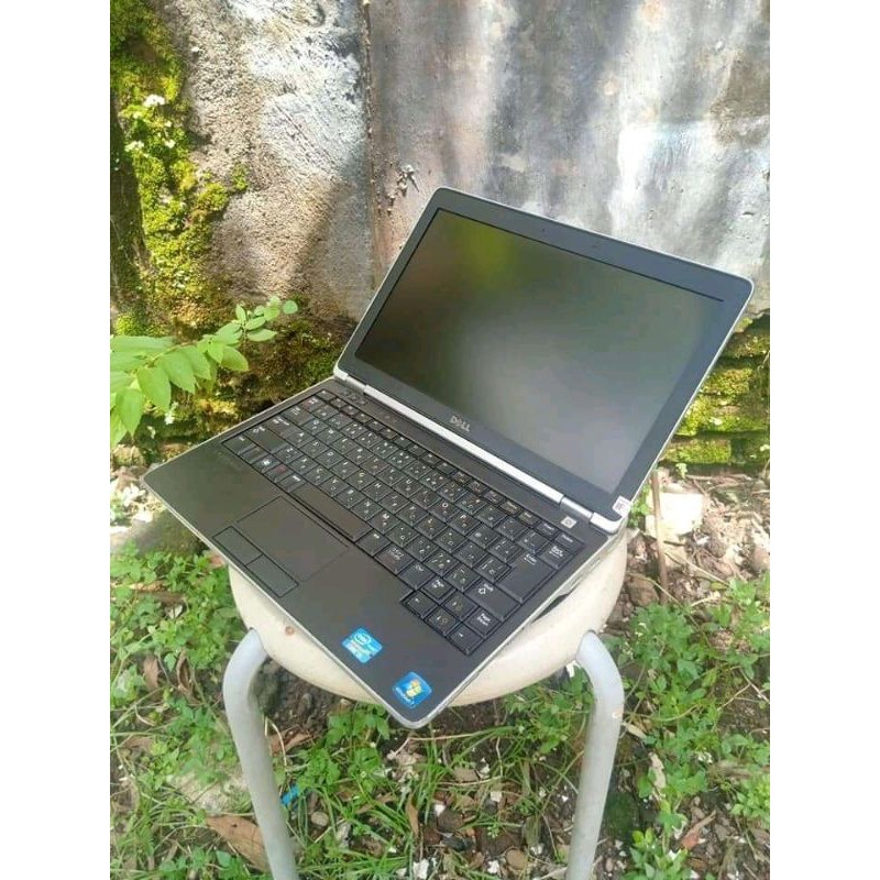 Dell latitude E6220 Core i5 Sudah SSD