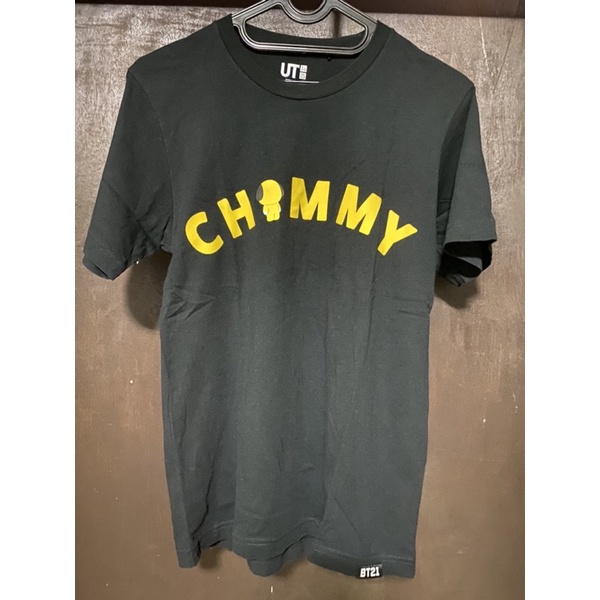 preloved kaos uniqlo bt21 ORIGINAL