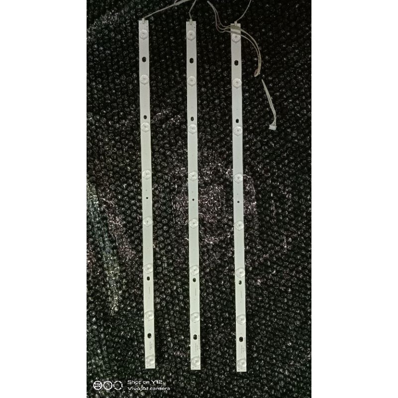 Backlight Polytron 32 - bl polytron 32 - lampu 8 mata kancing