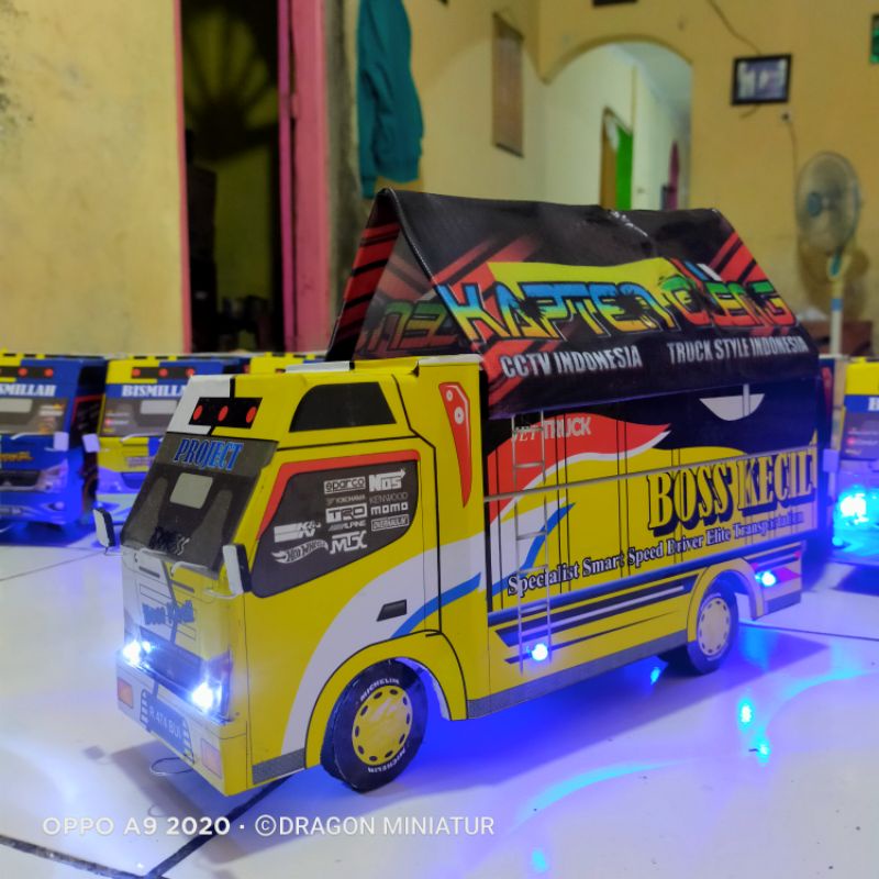 miniatur truk oleng bos kecil terlaris