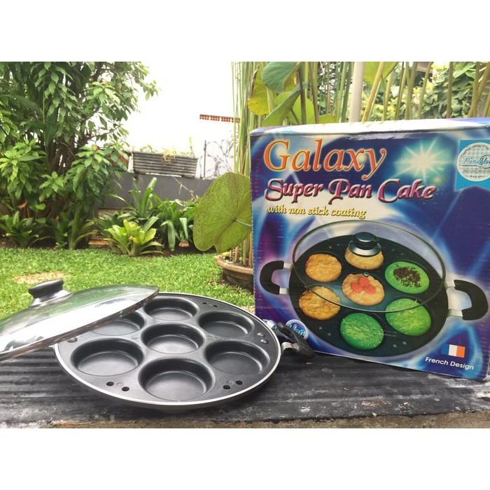 Teflon Panci Wajan PANCAKE Galaxy GALAXY SUPER PANCAKE / CETAKAN KUE LUMPUR / MARTABAK MINI ISI 7