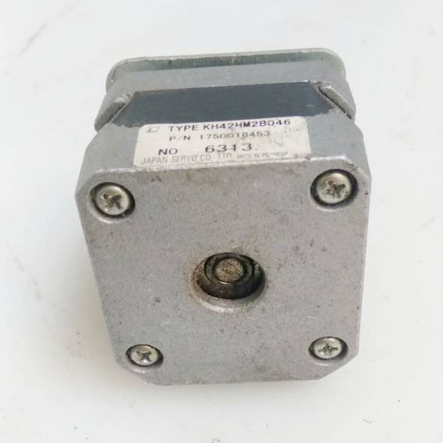 Steper nema 17 bopolar japan servo  KH42HM2B046 6V 0.9A