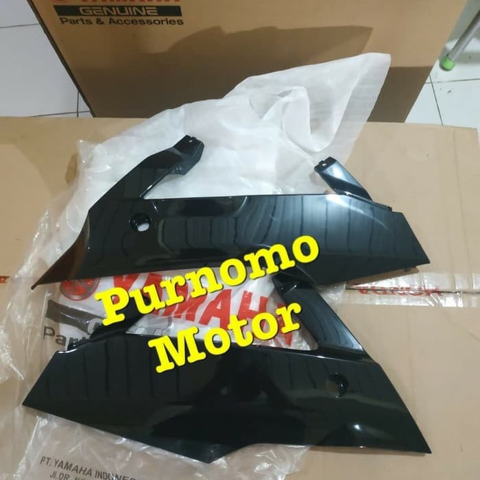 Cover under sayap bawah R15 VVA V3 hitam original ORIGINAL YAMAHA