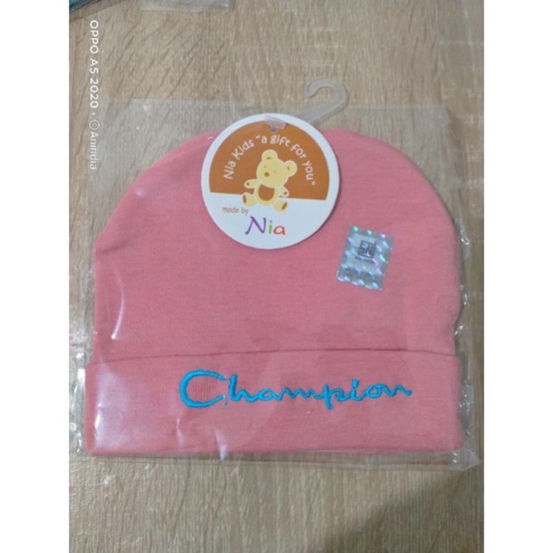 NIA-TOPI BAYI NIA CHAMPION