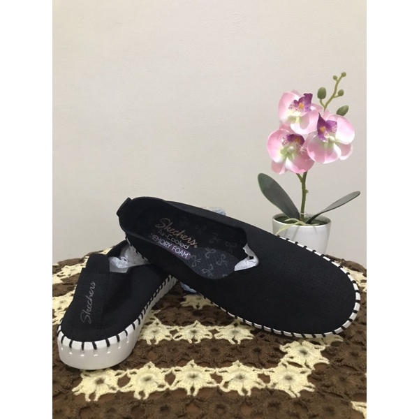 Skechers Sepulveda Blvd - Let's Hang Women's Sneakers Shoes - BLACK/WHITE