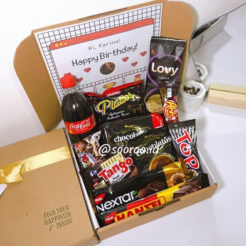 

Hampers Ulang tahun | hampers lebaran | hampers wisuda | snack box | gift box