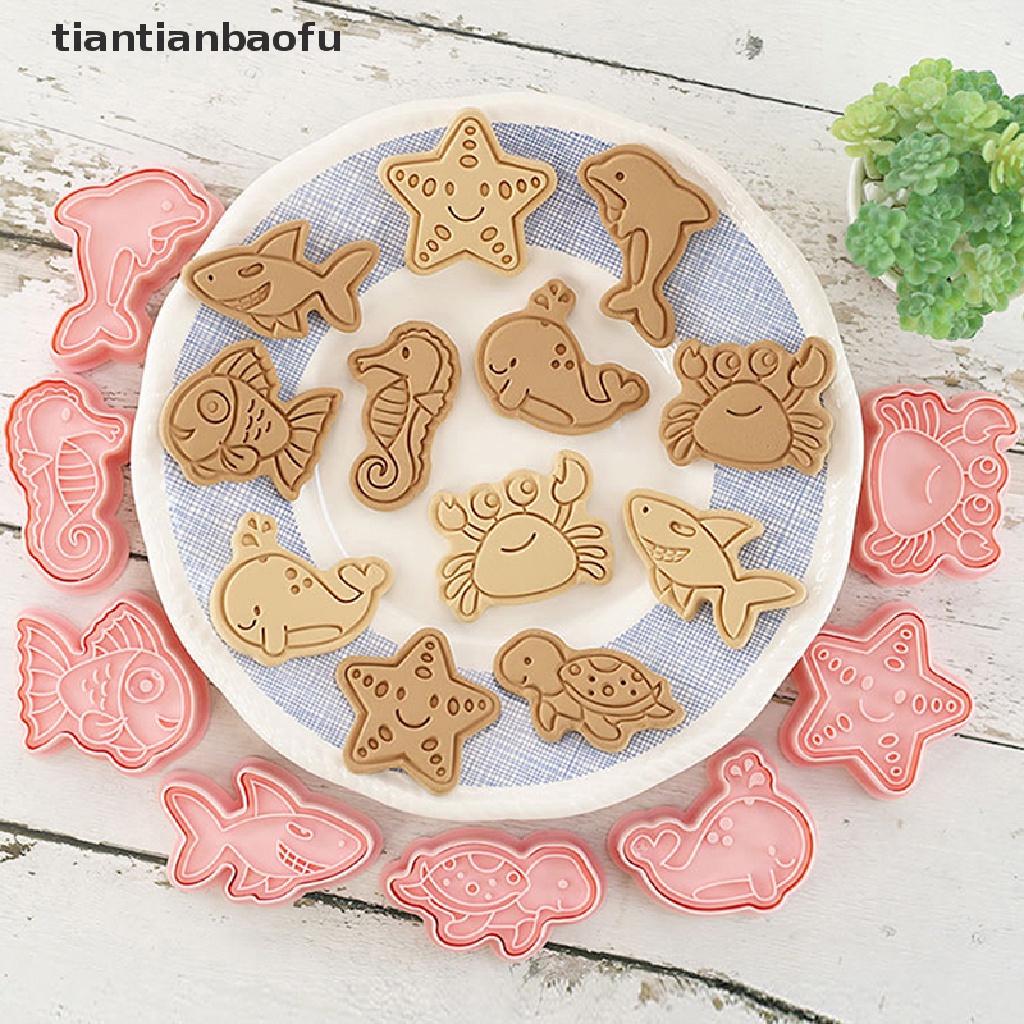 8pcs / Set Cetakan Pemotong Kue / Biskuit / Fondant Bentuk Kartun Hewan Laut / Kepiting / Lumba-Lumba 3D DIY