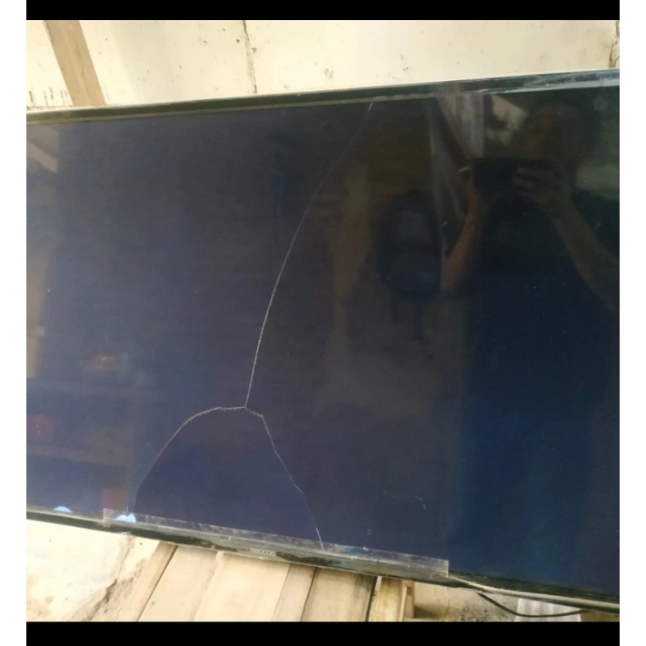 Tv coocaa 50 inch bekas