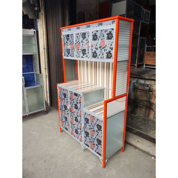 Lemari Rak Piring Kaca Aluminium 3 Pintu Keramik
