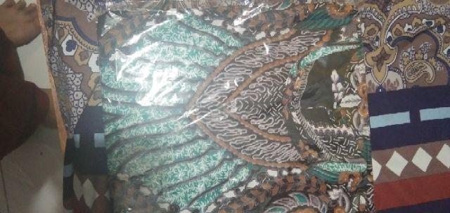 Batik Couple Keluarga Rnb Pramesti Lilit,bahan Katun Prada Mix Embos Madu Terlaris Termurah