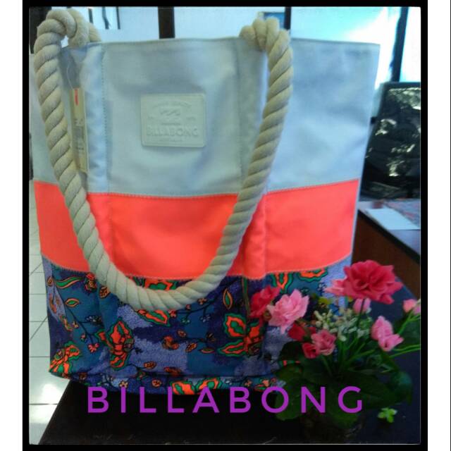 Tas billabong